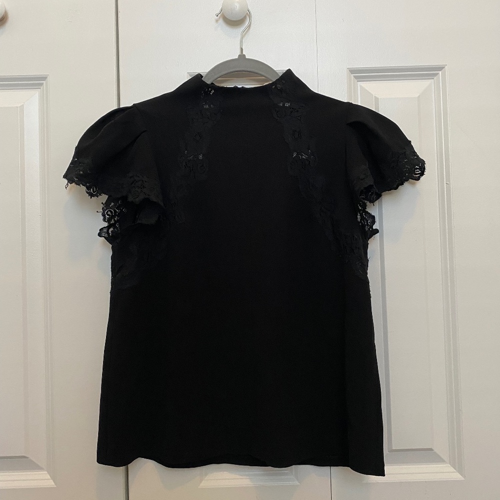 BLACK LACE DETAIL FANCY TOP - Picture 3 of 6
